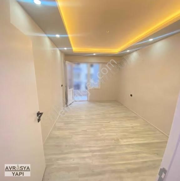 Kod 3340 Alemdağ Mah. Yatırıma Oturuma Uygun Arakat 2+1 Satılık - Görsel 2