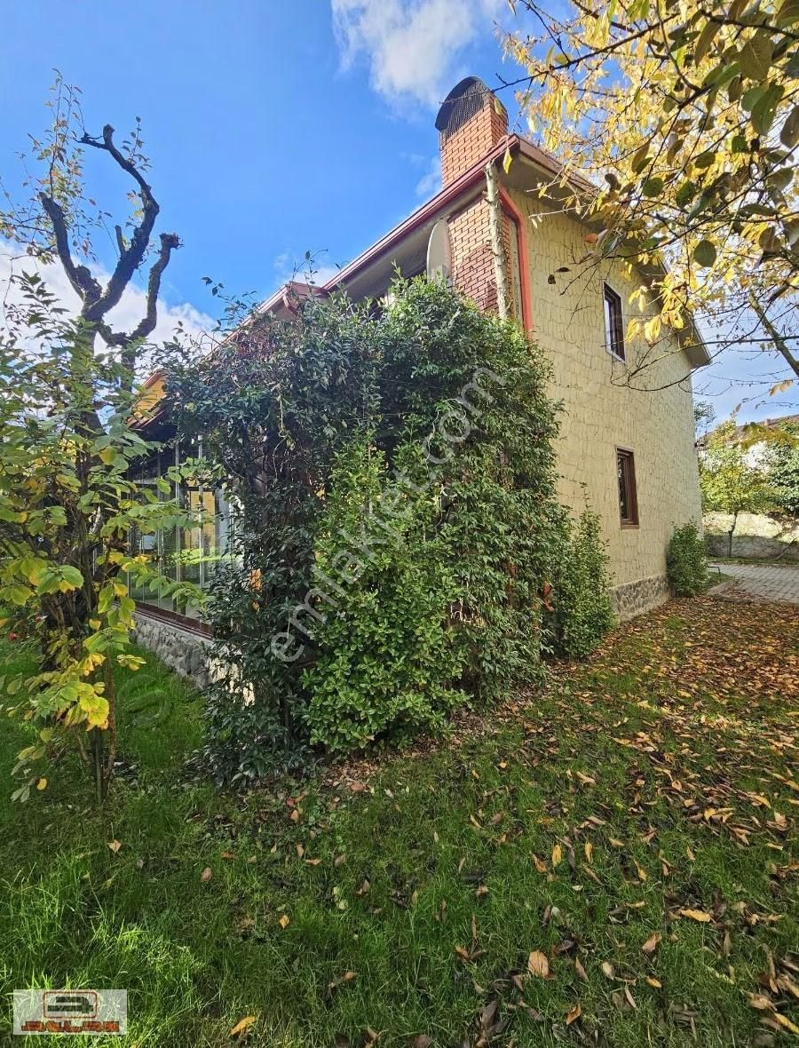 Atlas Emlak Kartepe Eşyasız Kiralık Dublex Villa - Görsel 12