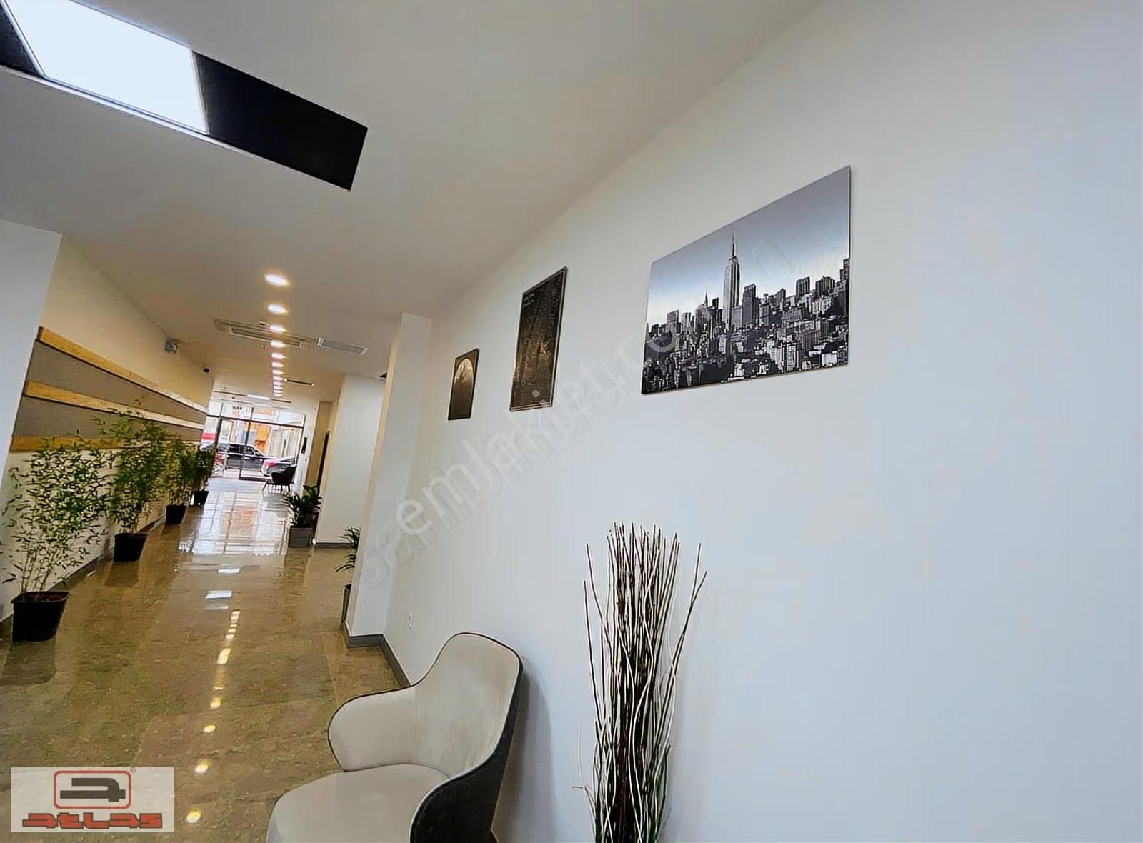 Atlas Emlak Satılık Ofis İşyeri Tamgün Plaza Yahya Kaptan - Görsel 6