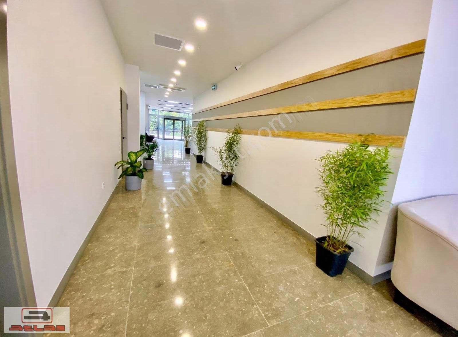 Atlas Emlak Tamgün Plaza Kiralık Ofis İşyeri Yahya Kaptan - Görsel 23