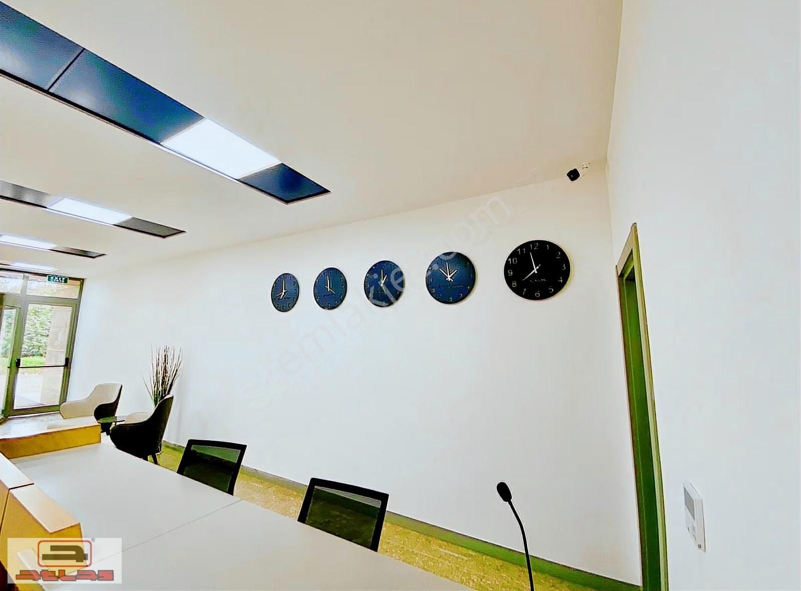 Atlas Emlak Yahya Kaptan Tamgün Plaza Kiralık Ofis İşyeri - Görsel 3