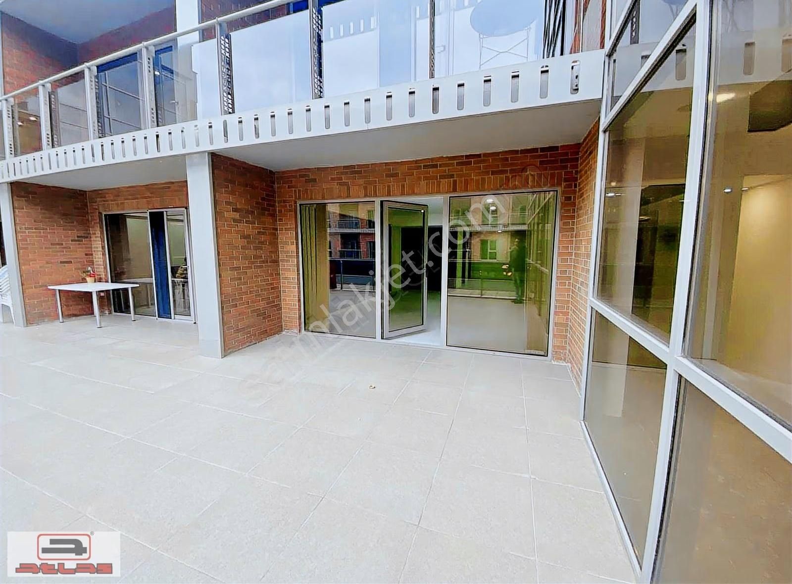 Atlas Emlak Yahya Kaptan Tamgün Plaza Kiralık Ofis İşyeri - Görsel 24