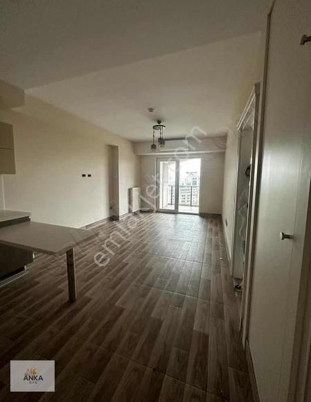 Anka Dan Venezia Da Avm Mnz Balkonlu Satılık 1+1 Fırsat Daire - Görsel 21