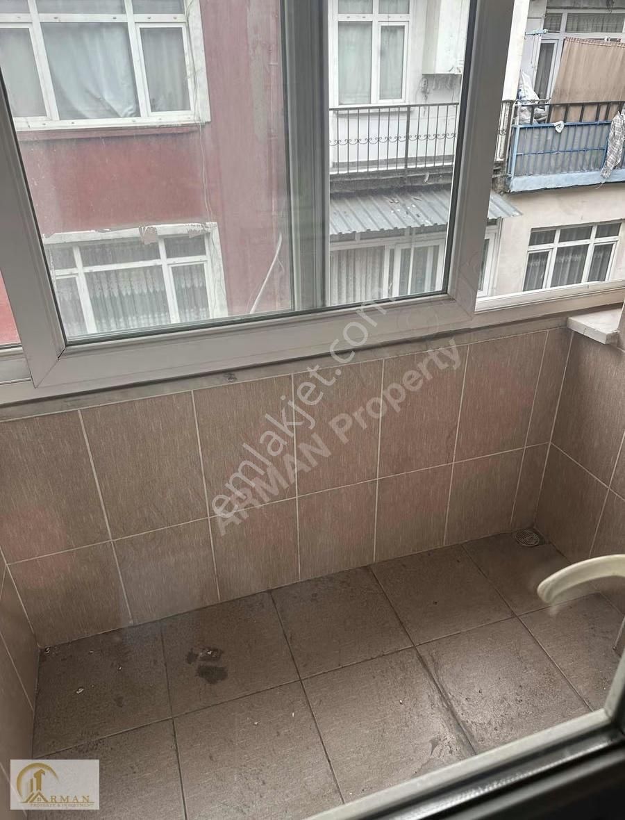 B.paşa Yenidoğan Mah Satılık 4+2 Kullanıma Hazır Daire - Görsel 25