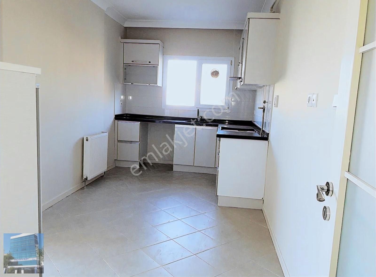 Bayraklı Adalet Mah. Ciritoğlu Sitesi Kiralık 3+1 Daire - Görsel 8