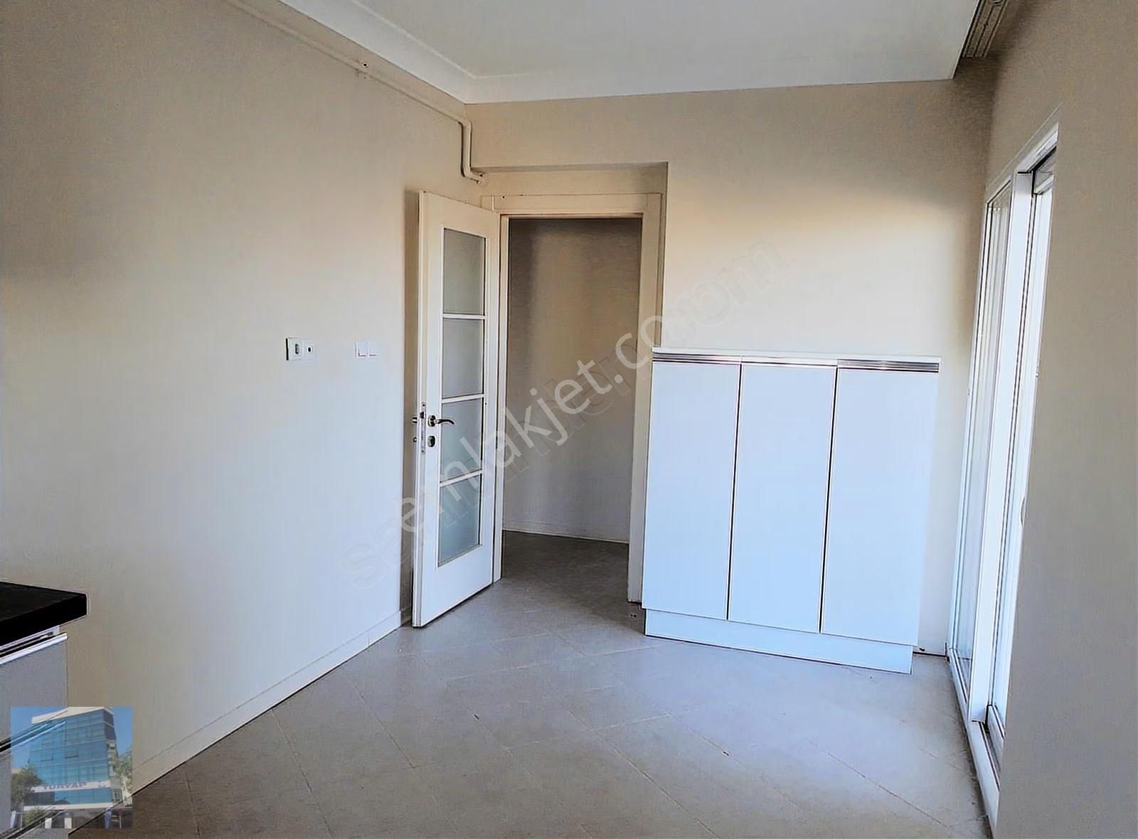 Bayraklı Adalet Mah. Ciritoğlu Sitesi Kiralık 3+1 Daire - Görsel 20