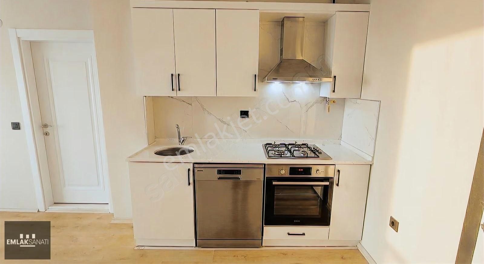 Panoramik Deniz Manzaralı - Binanın En İyi Dairesi -hemen Teslim - Görsel 13