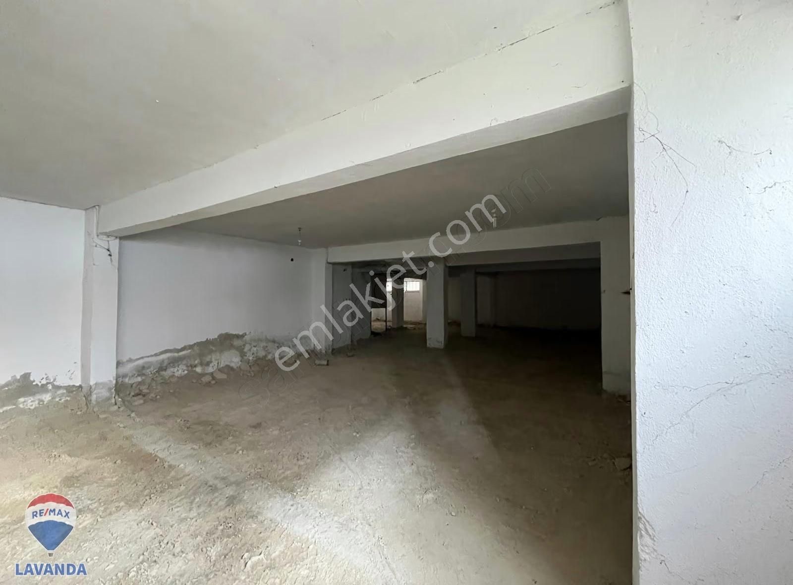 Re/max Lavanda'dan Çorlunun Tam Merkezinde 3+1 Satılık Daire - Görsel 24