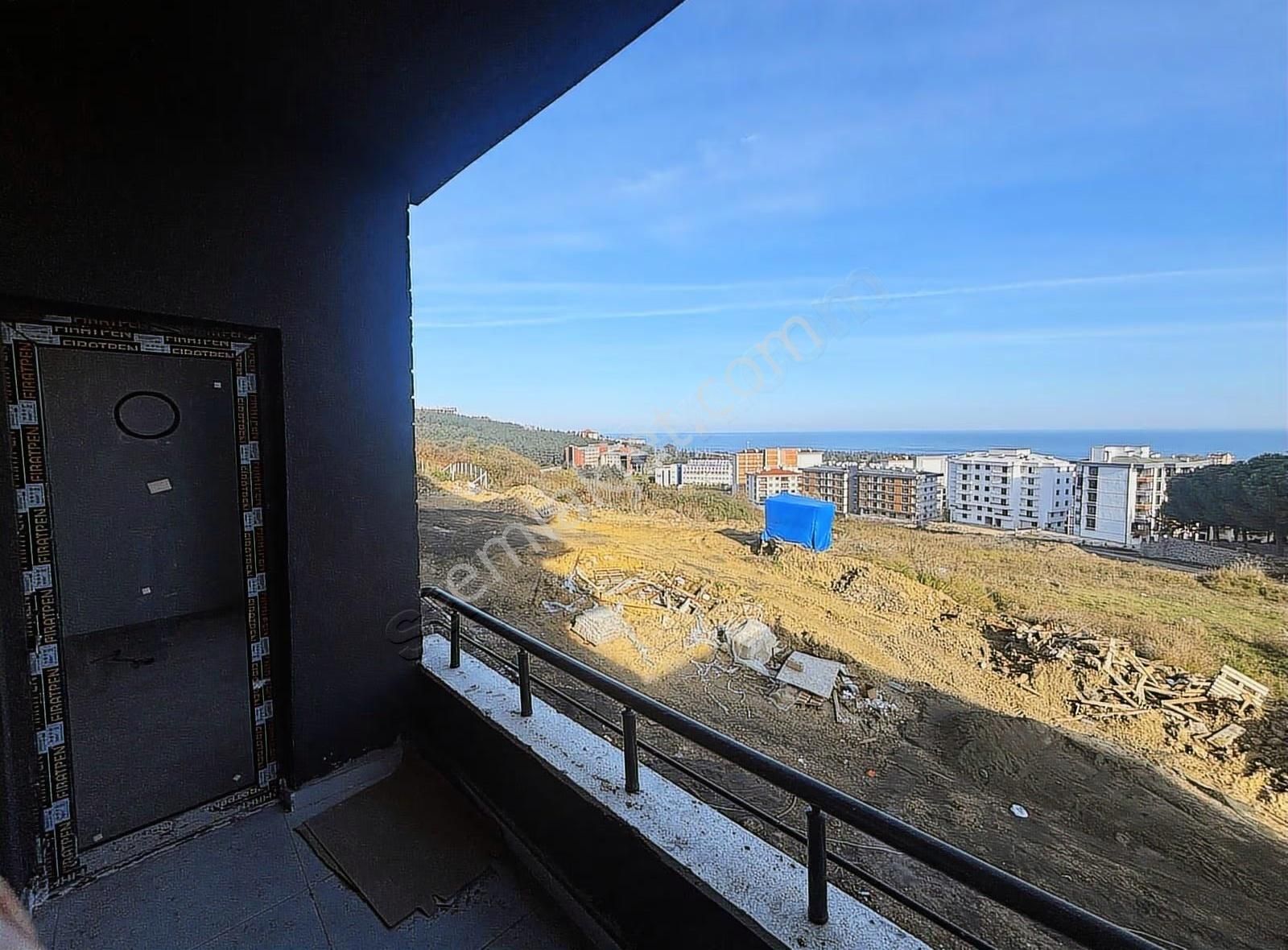 Körfez'de Deniz Manzaralı 1+1 Daire