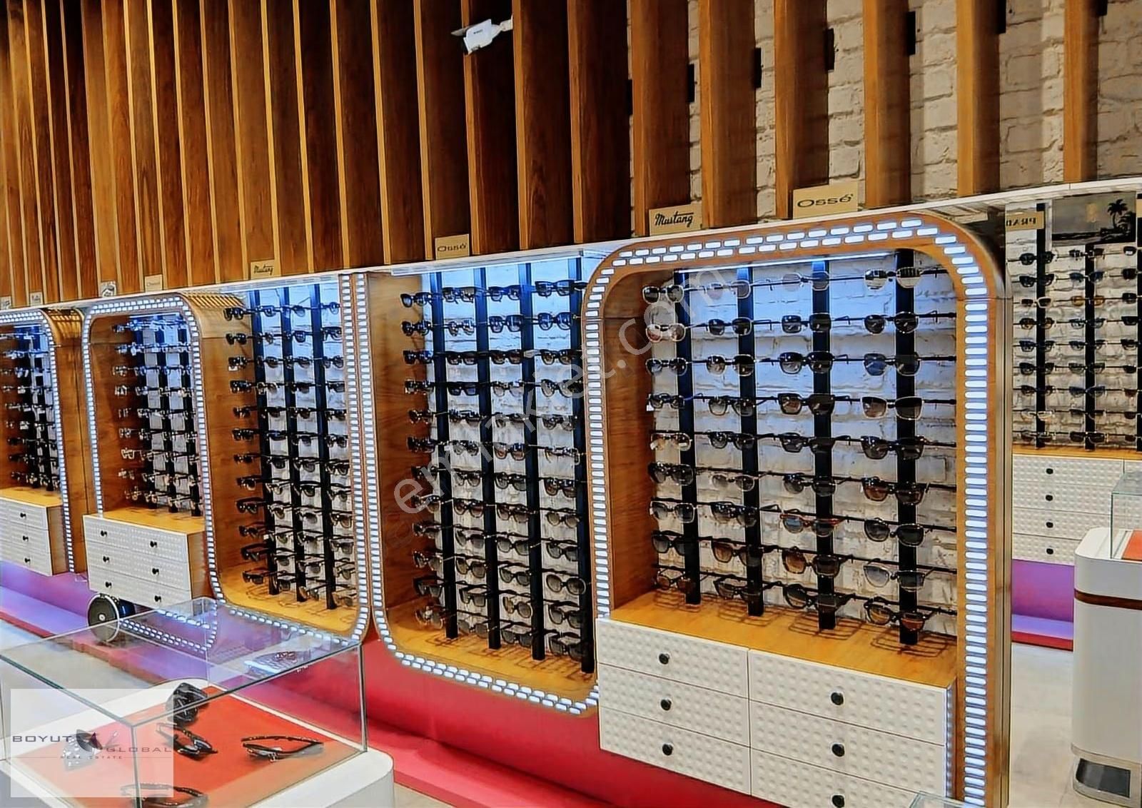 Boyut Global'den Doktorlar Caddesinde 11 Yıllık Optik Mağazası - Görsel 12