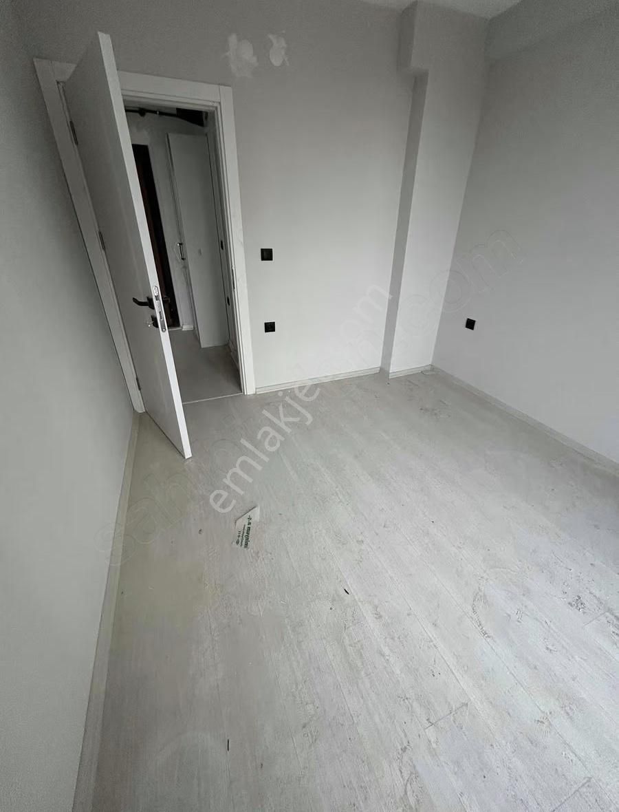 Yüksek Kredili Harika Konumda Fırsat 1+1 Daire - Görsel 20