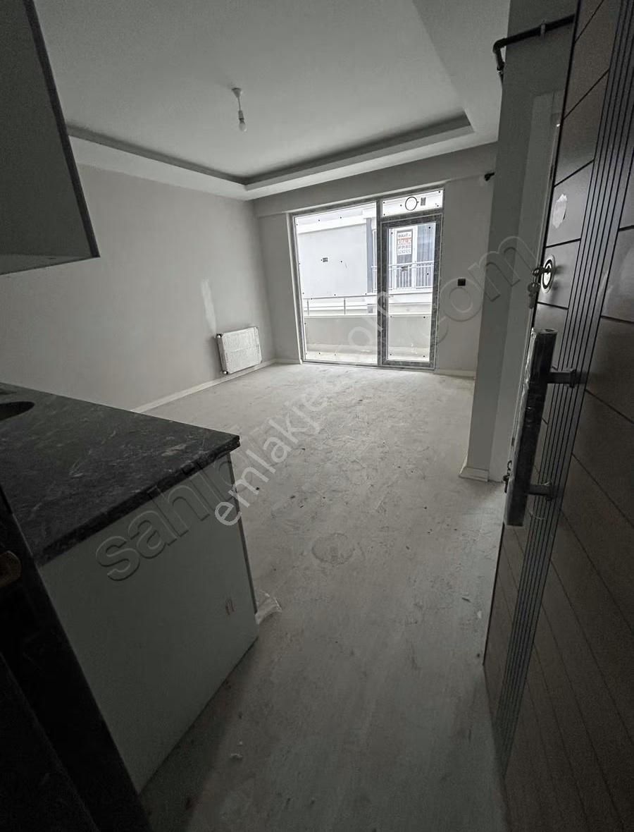 Yüksek Kredili Harika Konumda Fırsat 1+1 Daire - Görsel 13