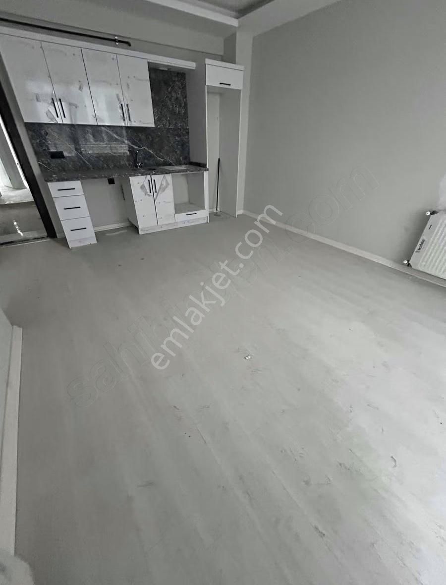 Yüksek Kredili Harika Konumda Fırsat 1+1 Daire - Görsel 22