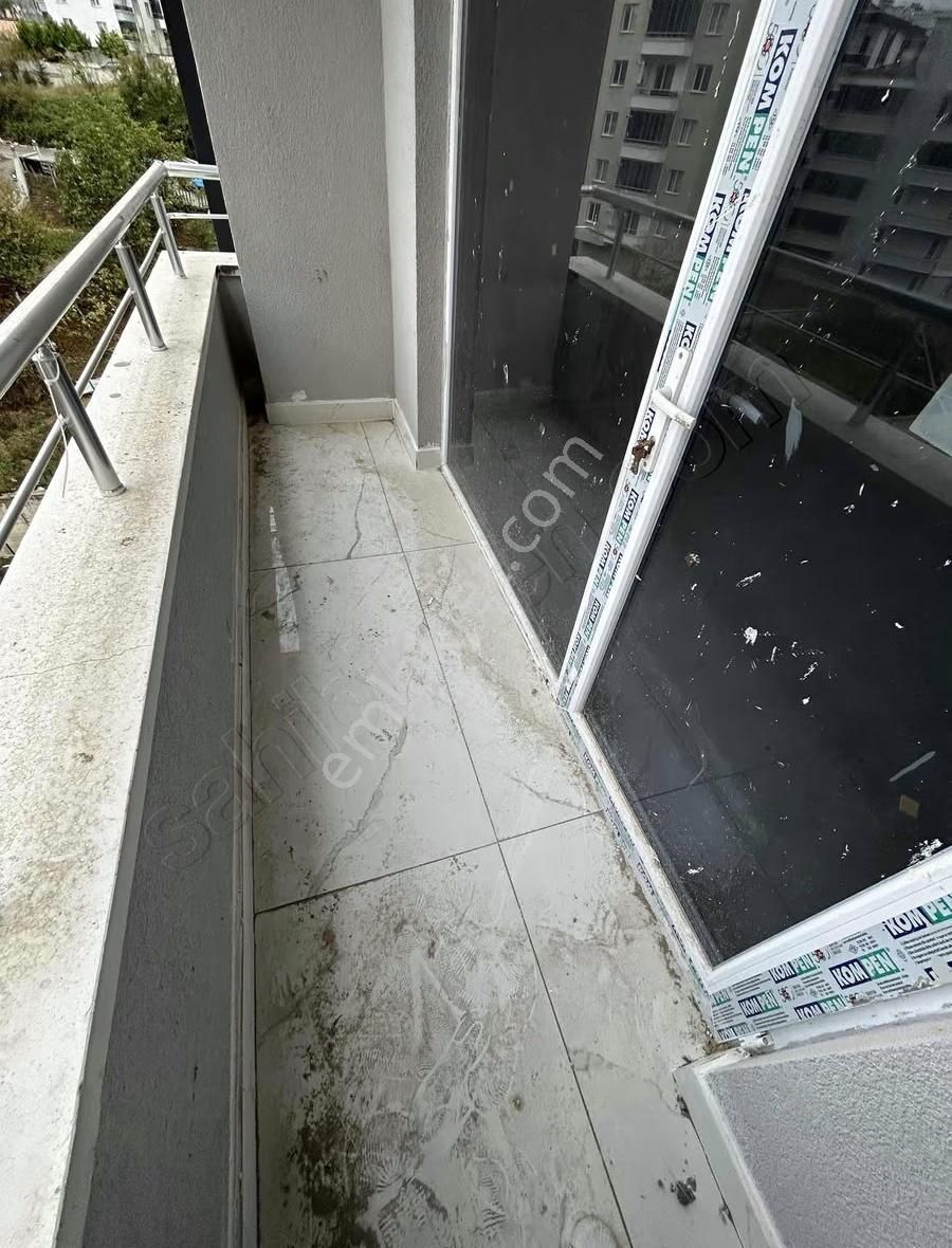 Yüksek Kredili Harika Konumda Fırsat 1+1 Daire - Görsel 11