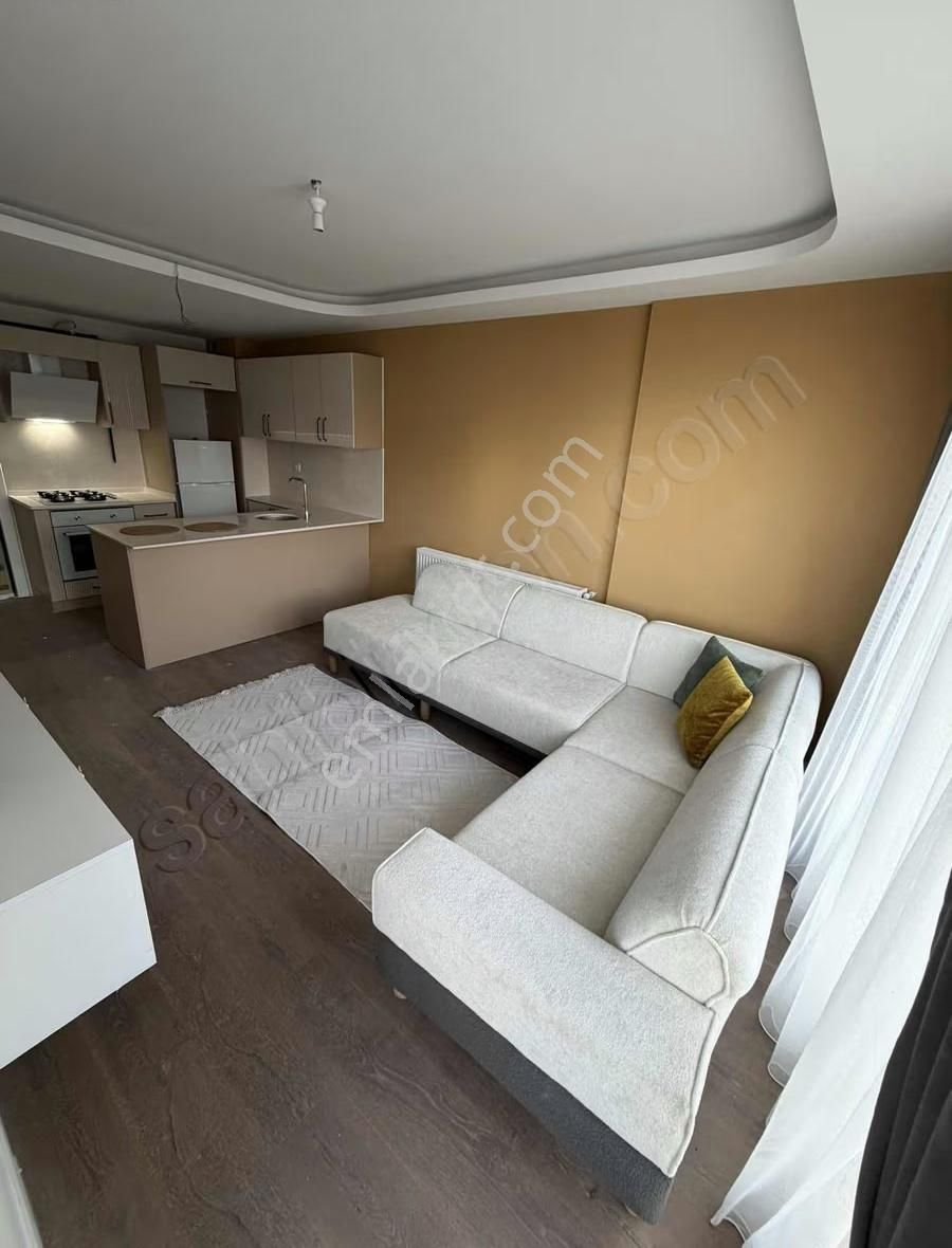 Deniz Ve Orman Manzaralı Tramvaya Yakın Eşyalı1+1 - Görsel 2