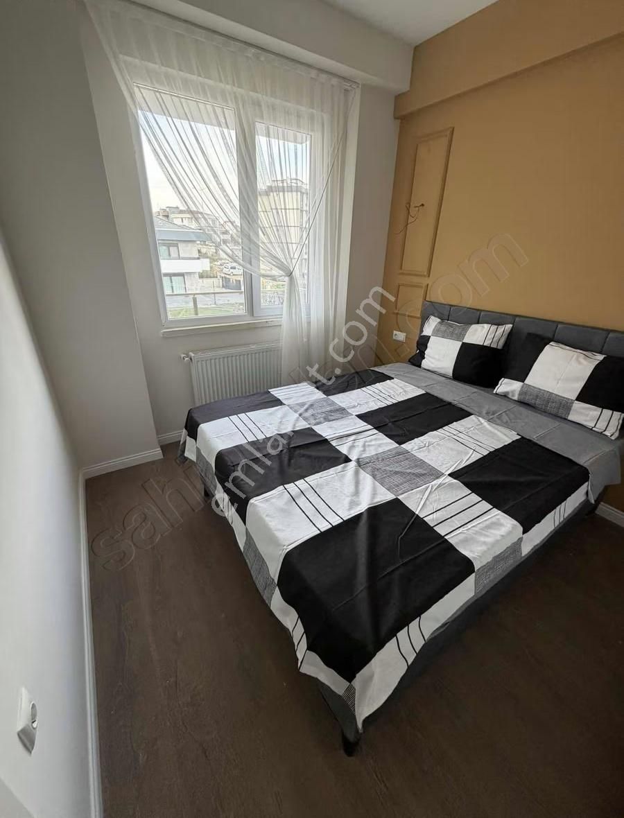 Deniz Ve Orman Manzaralı Tramvaya Yakın Eşyalı1+1 - Görsel 23