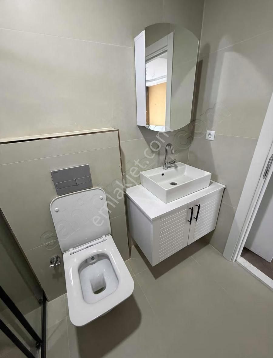 Deniz Ve Orman Manzaralı Tramvaya Yakın Eşyalı1+1 - Görsel 6