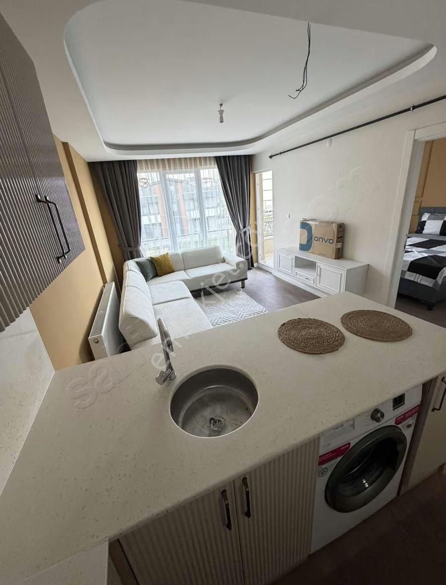 Deniz Ve Orman Manzaralı Tramvaya Yakın Eşyalı1+1 - Görsel 7