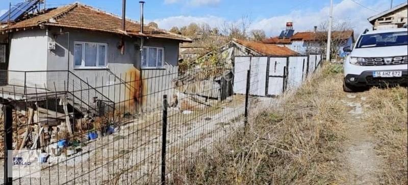 Bursa Merkeze 40 Km Satılık Arac Takaslı Bahçe