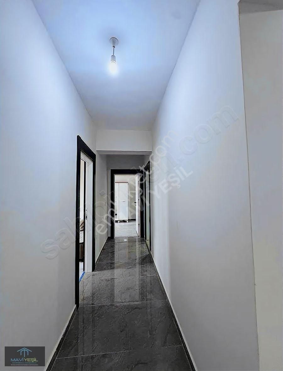 Edremit Atatürk Mh. Satılık 93 M2 2+1 Kapalık Mutfak Daire - Görsel 2