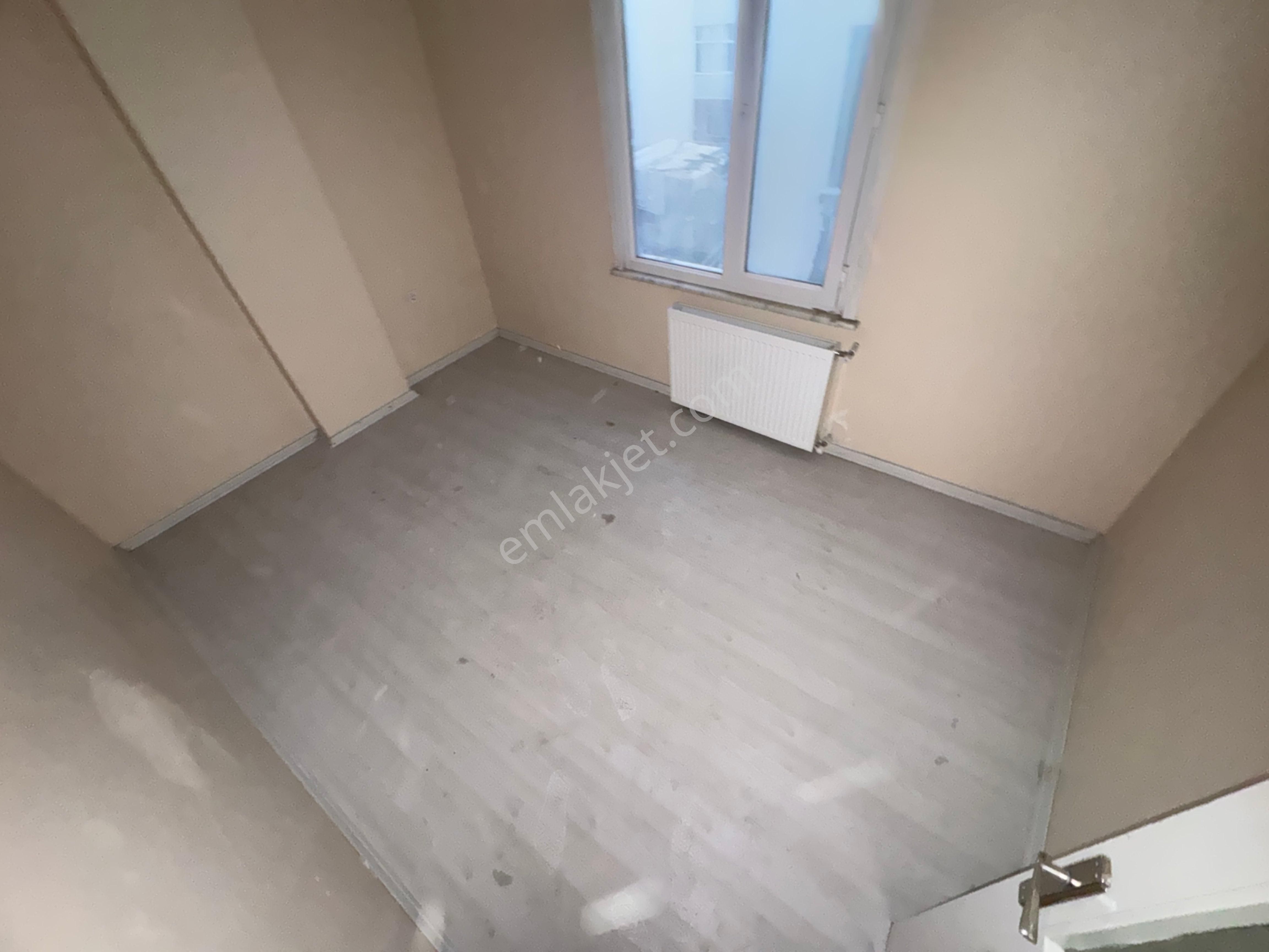 Zafer Yapı Gayrimenkulden Kiralık Daire 3.kat 2+1 90m2 Balkonlu İstanbul Sultangazi Esentepe Mahde - Görsel 13