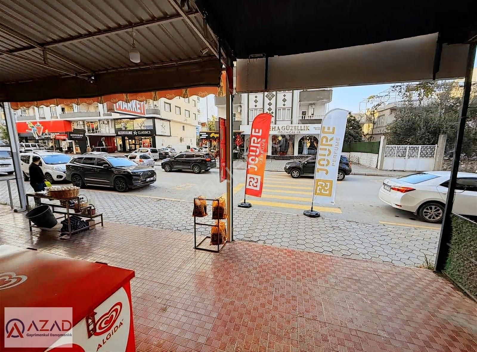 Azad - Atatürk Caddesinde Devren Kiralık İşyeri Çekme Katlı - Görsel 29