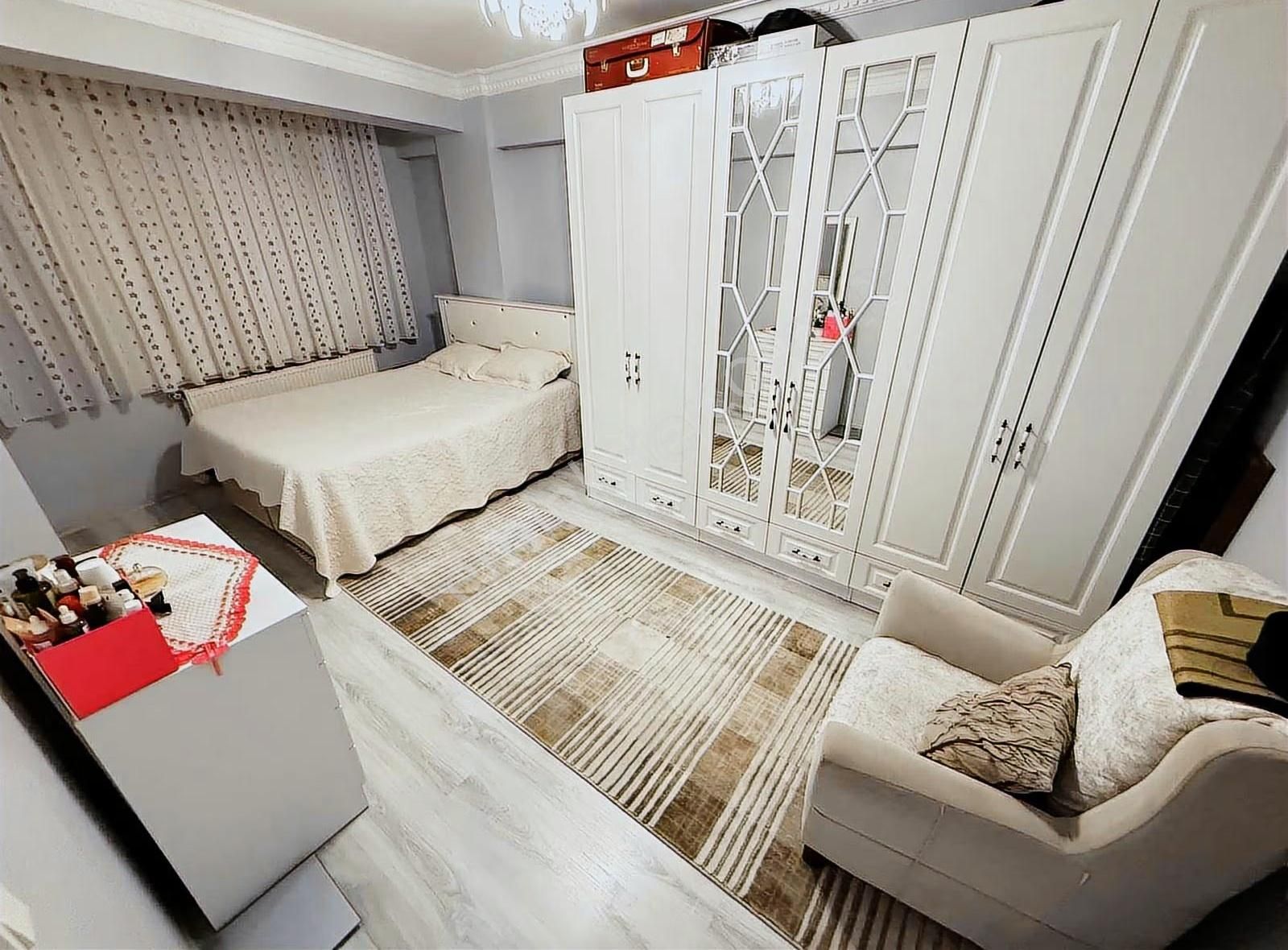 En Güzel Lokasyonda Tek Daire Üzeri Binada 135m2 3+1 İskanlı - Görsel 7