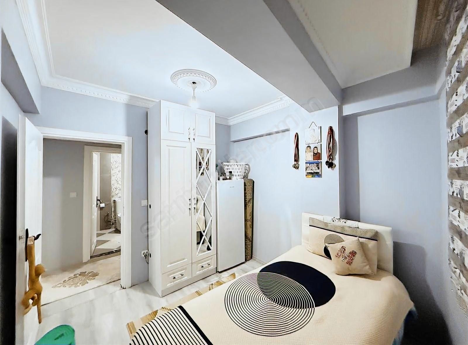 En Güzel Lokasyonda Tek Daire Üzeri Binada 135m2 3+1 İskanlı - Görsel 11