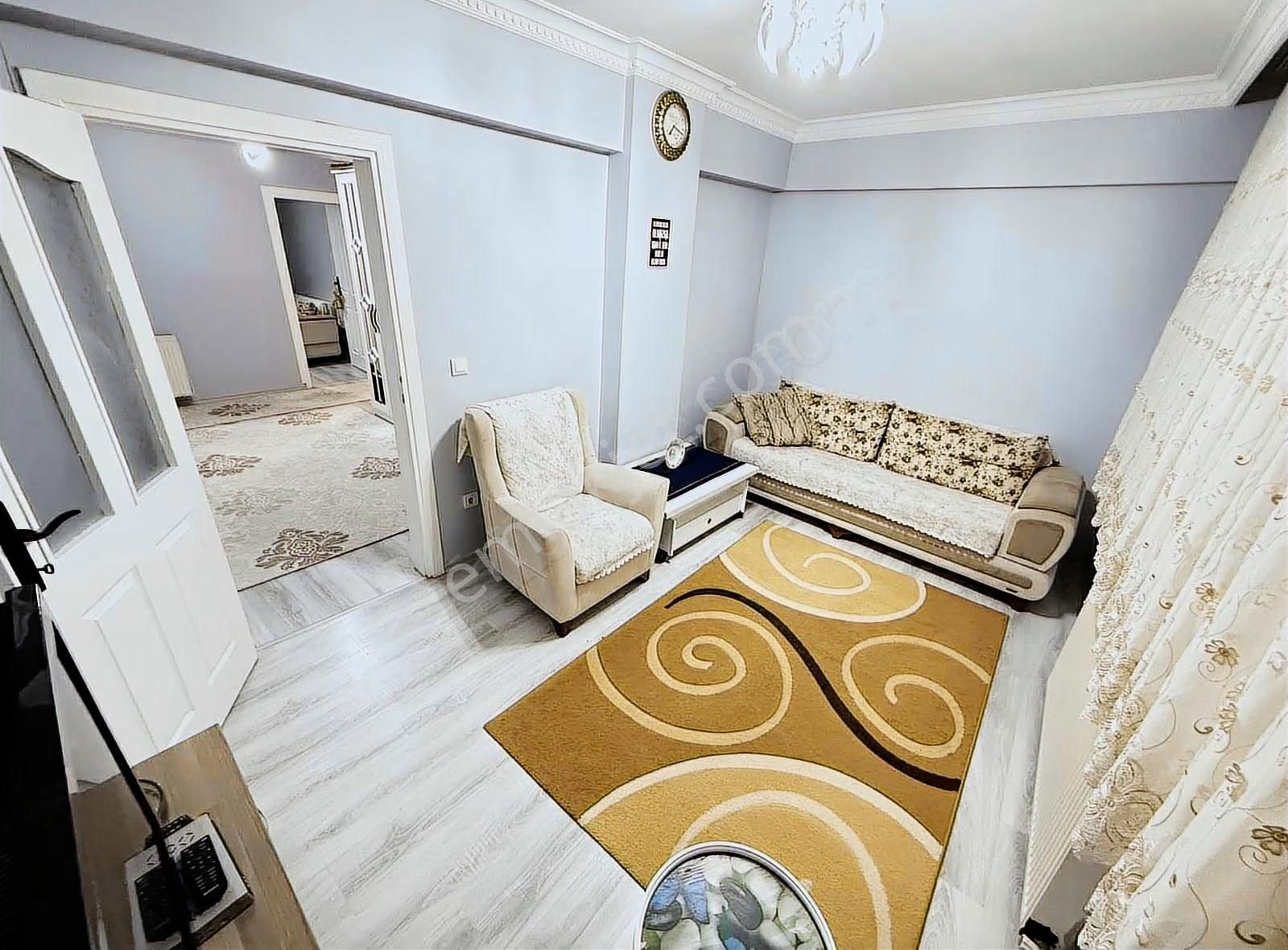 En Güzel Lokasyonda Tek Daire Üzeri Binada 135m2 3+1 İskanlı - Görsel 3