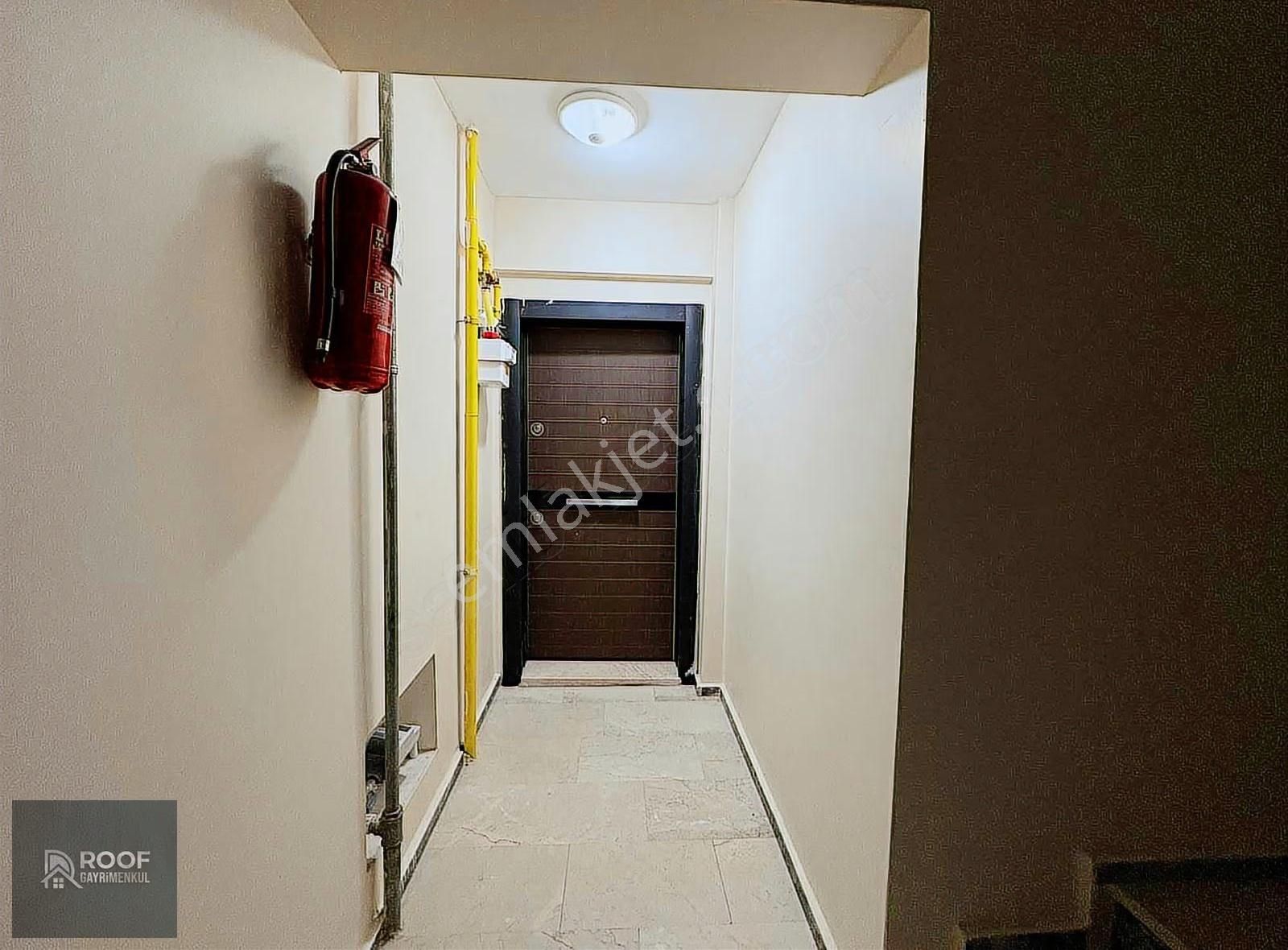 Şirintepe Mahallesin'de Cadde Yanı Kiralık 3+1