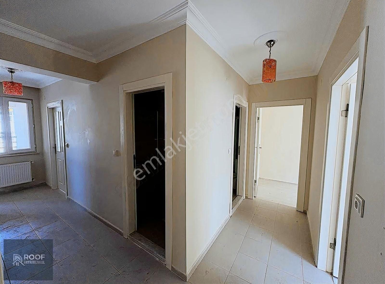 Şirintepe Mahallesin'de Cadde Yanı Kiralık 3+1 - Görsel 3