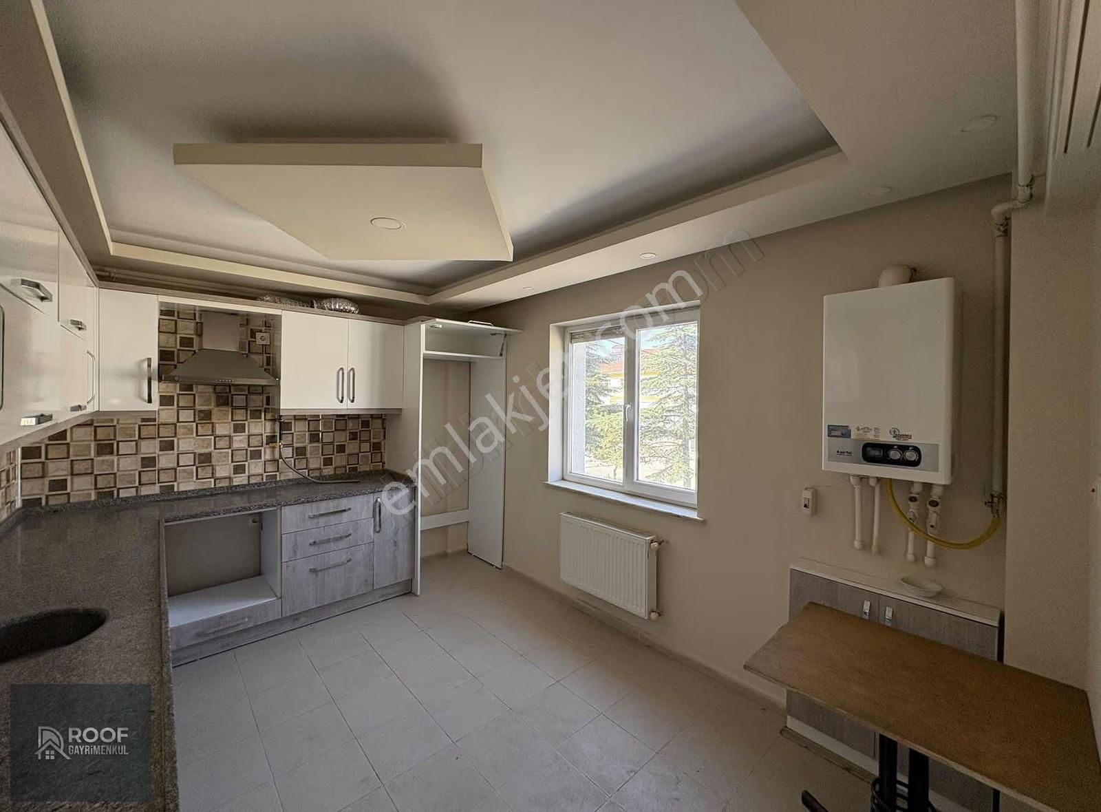 Şirintepe Mahallesin'de Cadde Yanı Kiralık 3+1 - Görsel 13