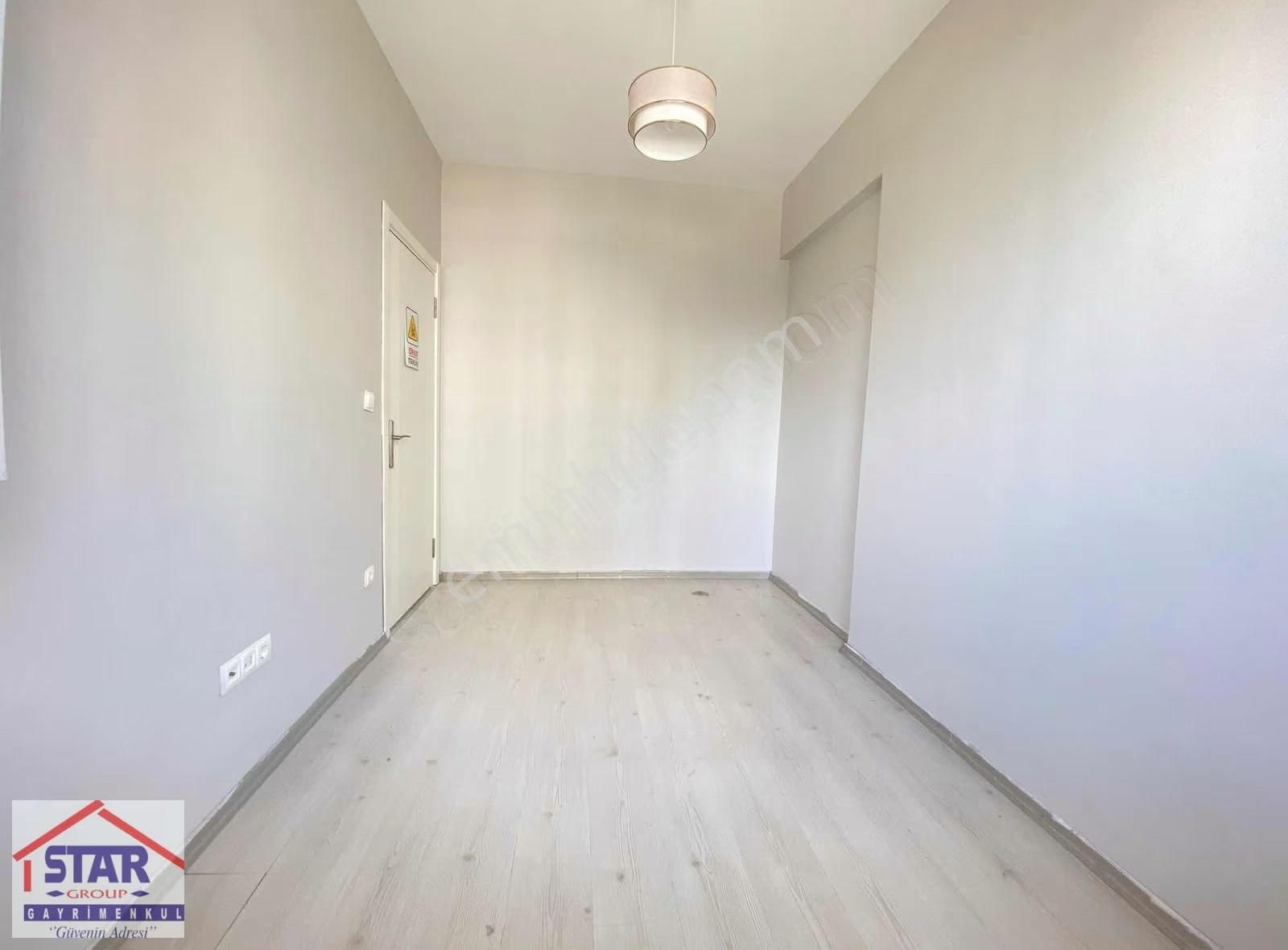 Rüya Prestij Sitesi Ara Kat Cadde Cephe 1+1 Balkonlu Satılık - Görsel 10