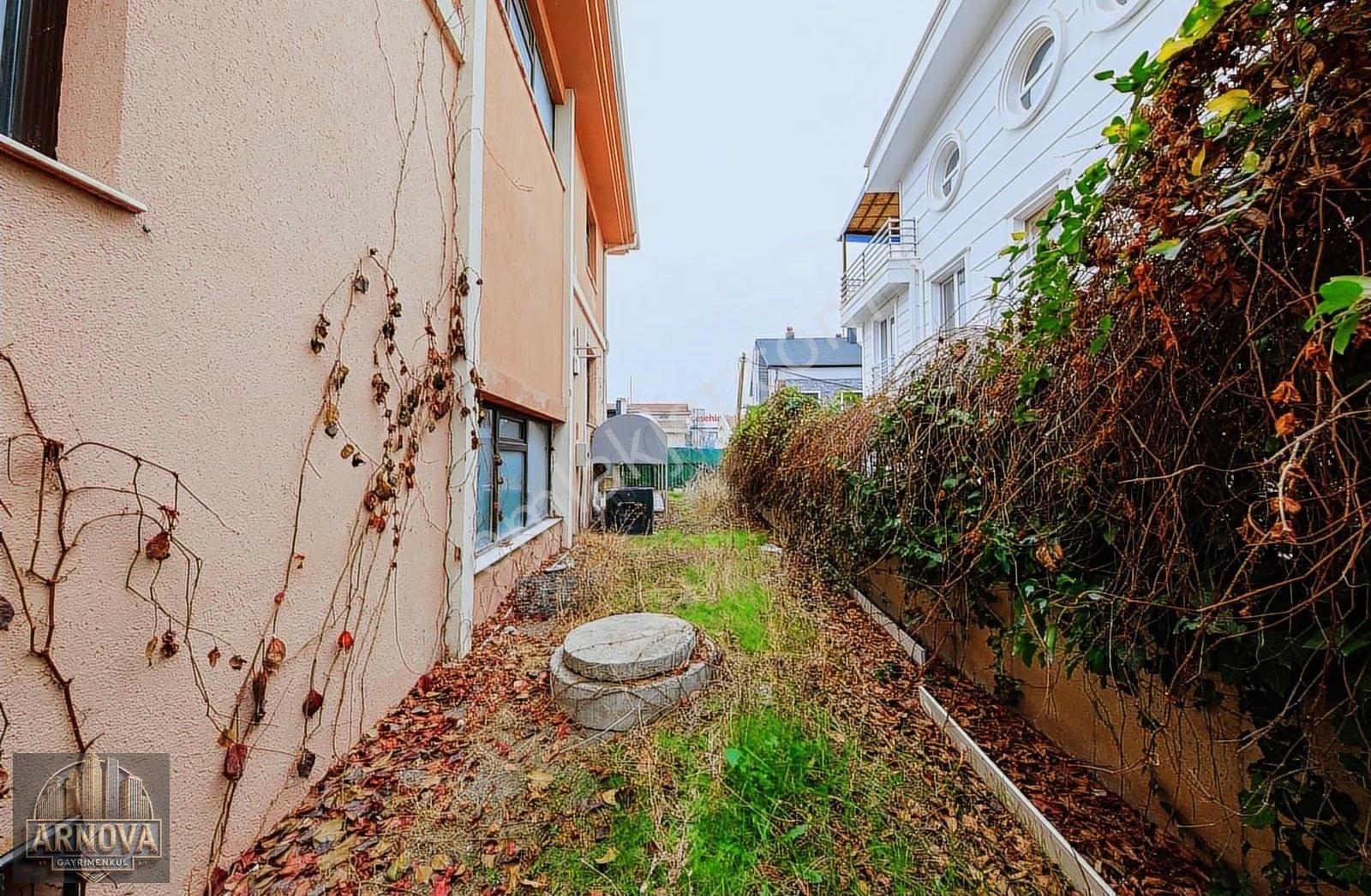 Yaşamkent'in Merkezinde 800m2 Kapalı Alanlı Kiralık Villa - Görsel 32