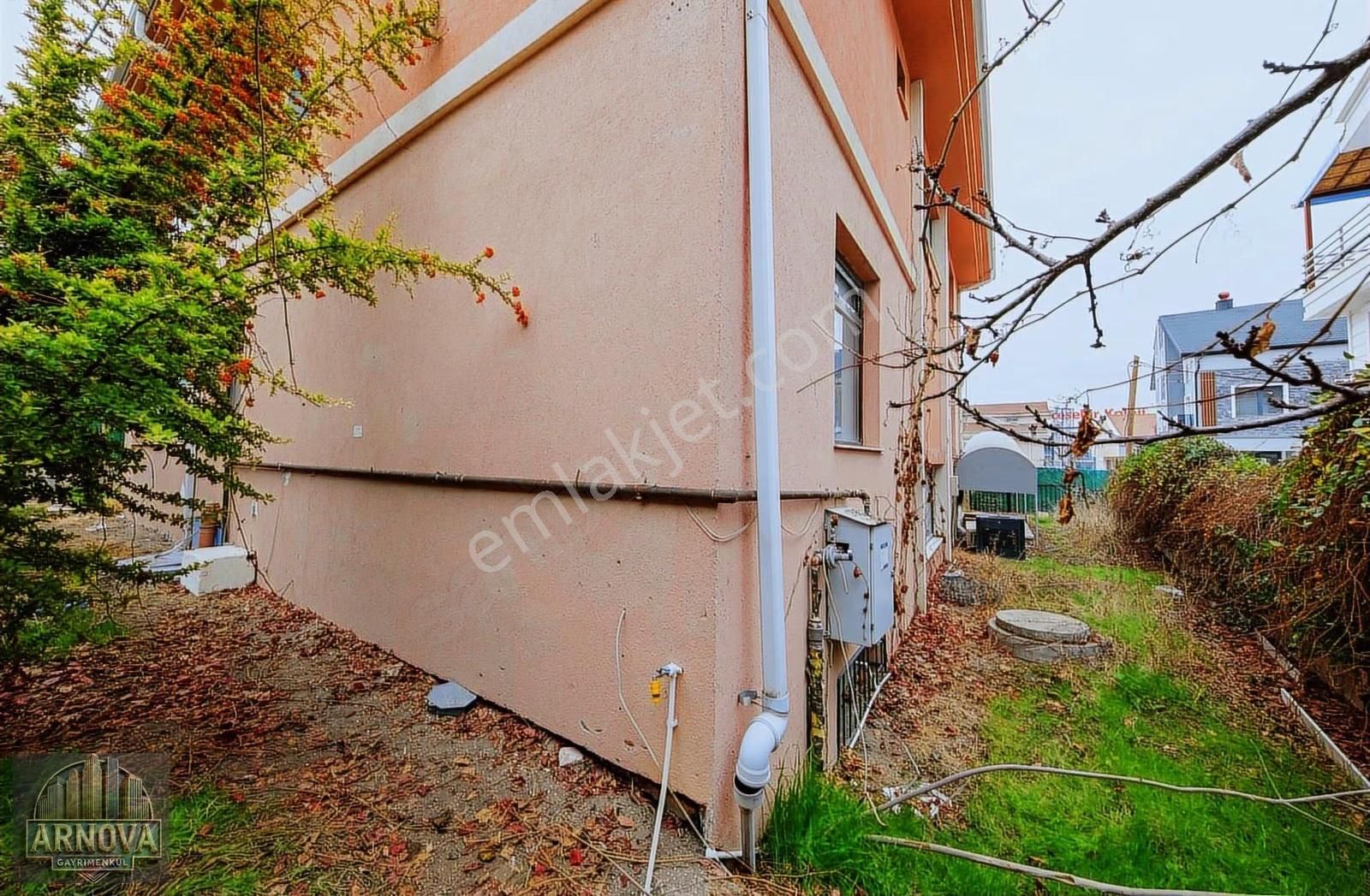 Yaşamkent'in Merkezinde 800m2 Kapalı Alanlı Kiralık Villa - Görsel 22