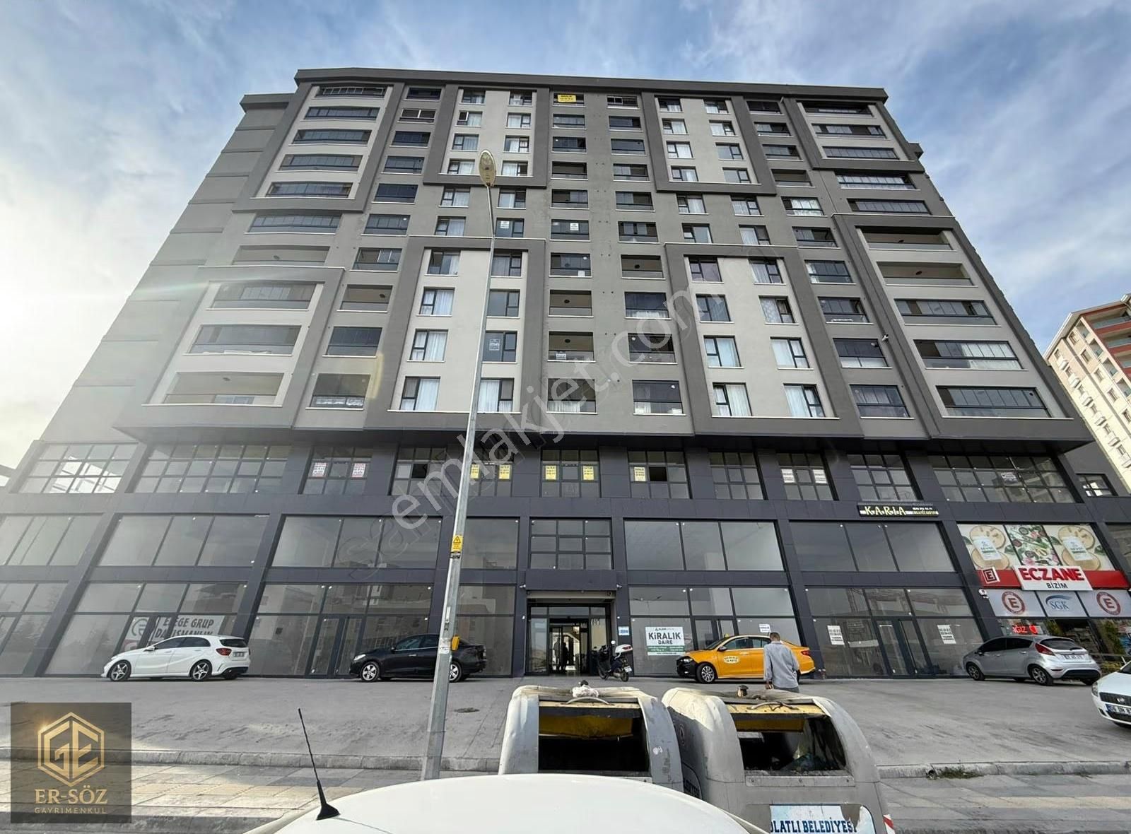 Polatlı Devlet Hastanesi Karşısı Tabela Değeri Yüksek 45m Office