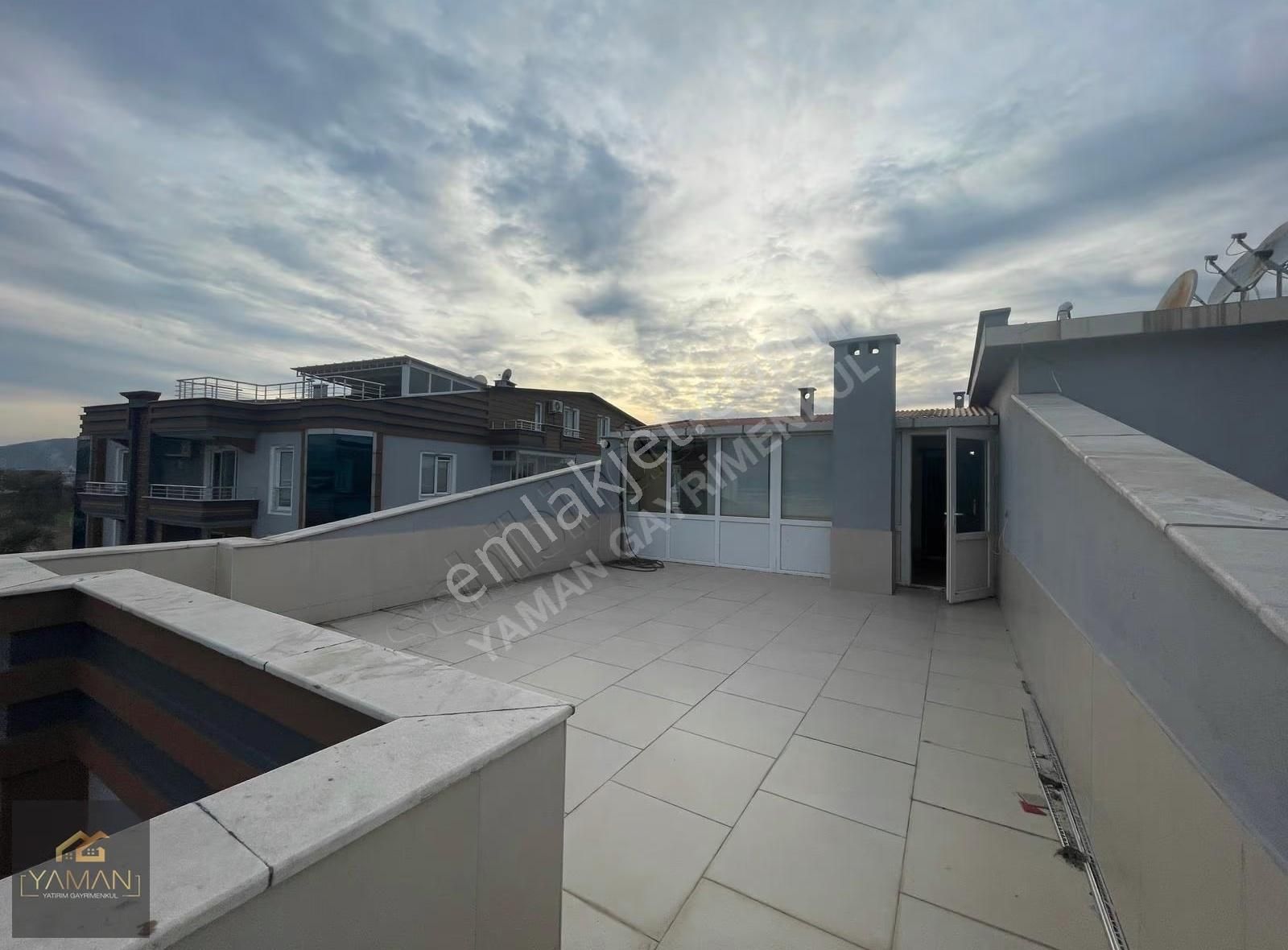 Hürriyet Mah. Anemon Evlerinde Prestijli 4+1 Satılık Dubleks. - Görsel 23