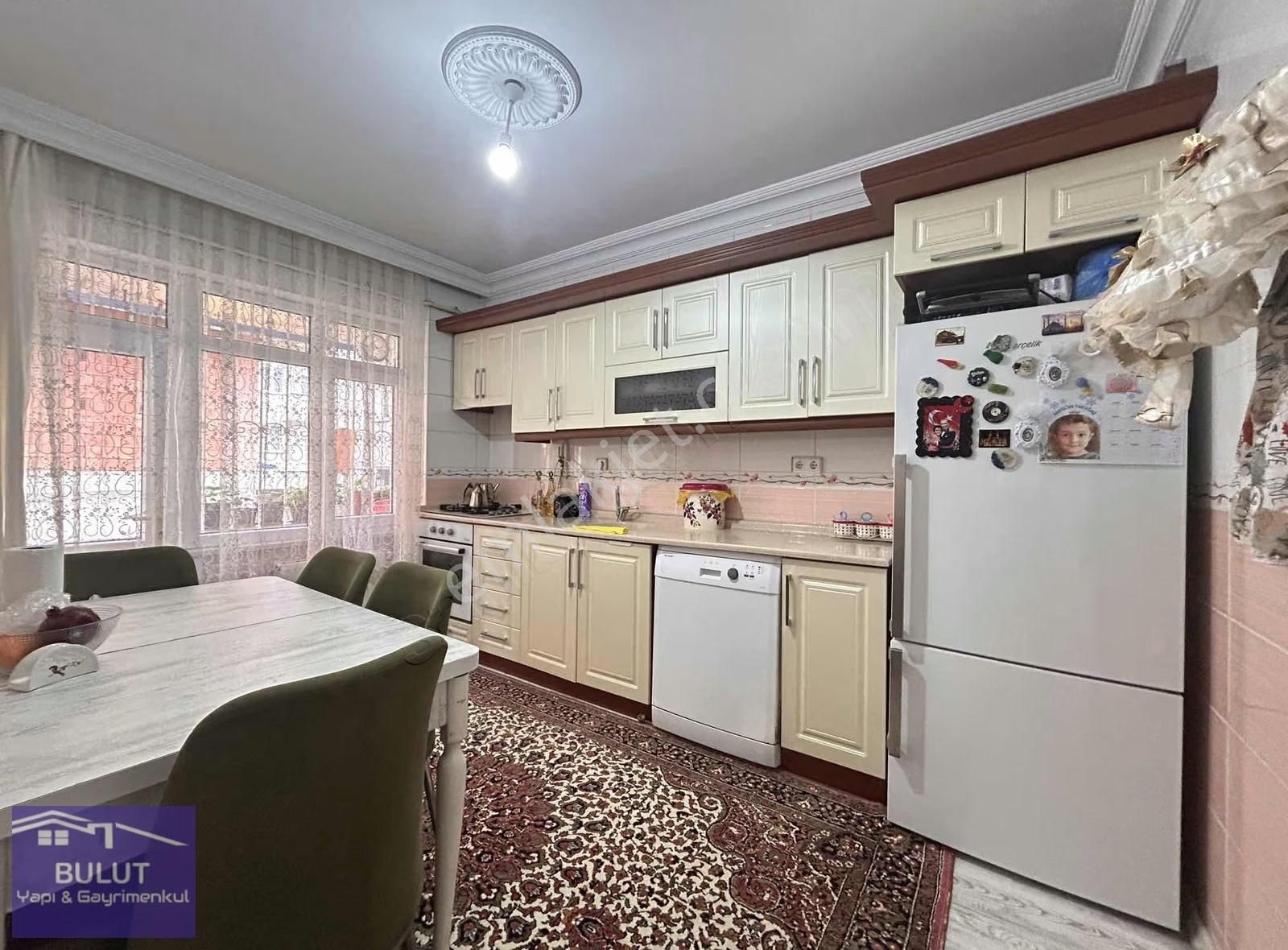 Osmangazi Mah. Atatürk Cad. Yanı 2+1 100m2 *fırsat Ara Kat Daire