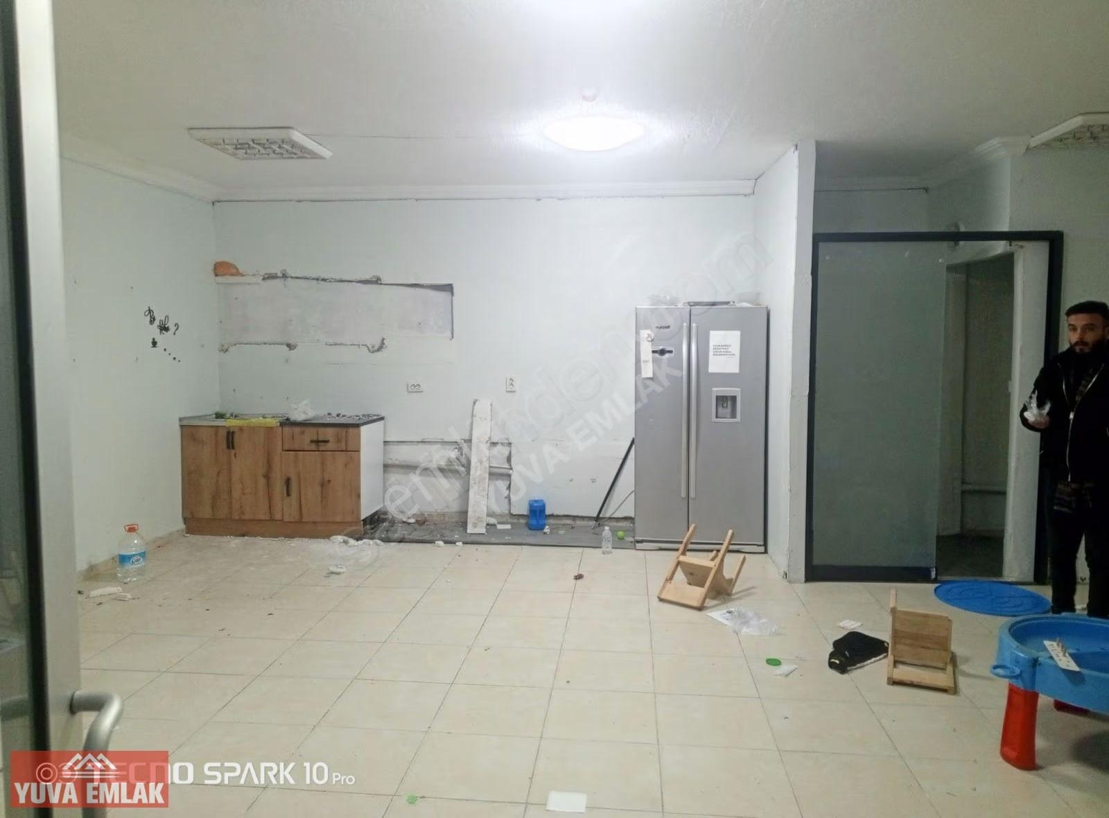 Kayaşehir 19.bölge 1009 Konut Site Devren Satılık 75 M2 Dükkan - Görsel 18