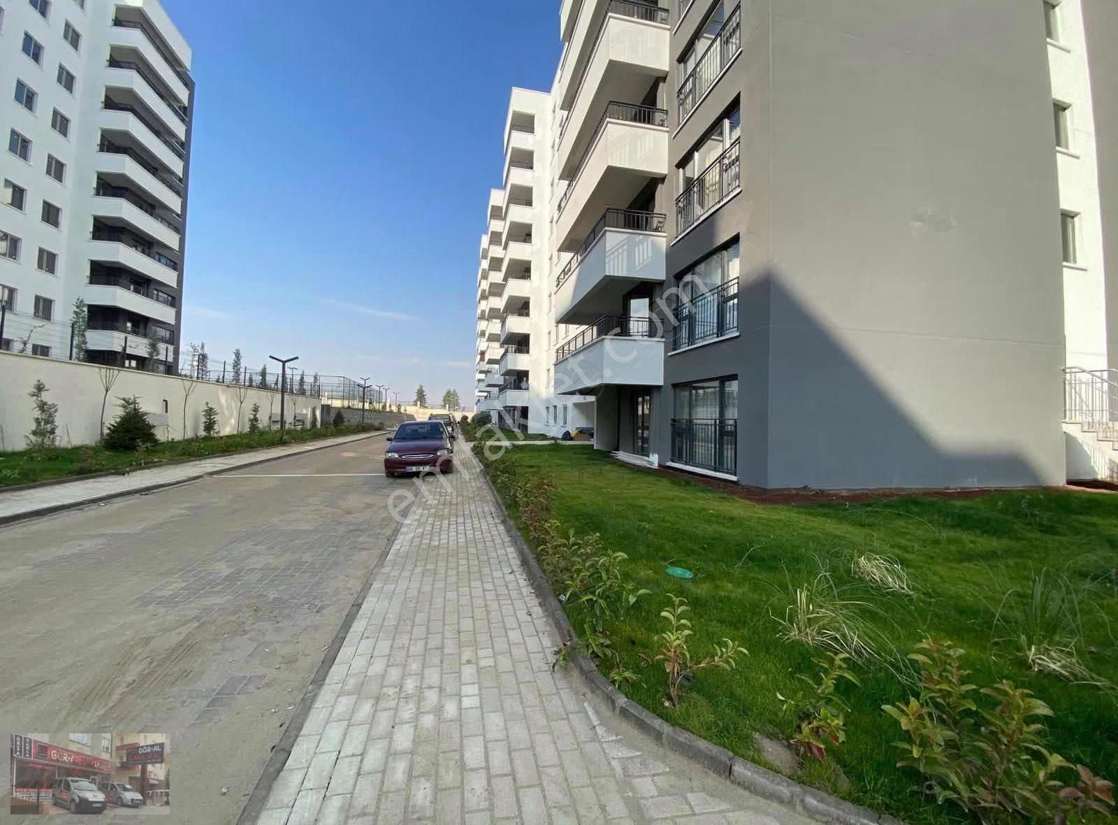 Saraycık Asm 500 Evlerde 4+1 Köşe Daire - Görsel 13