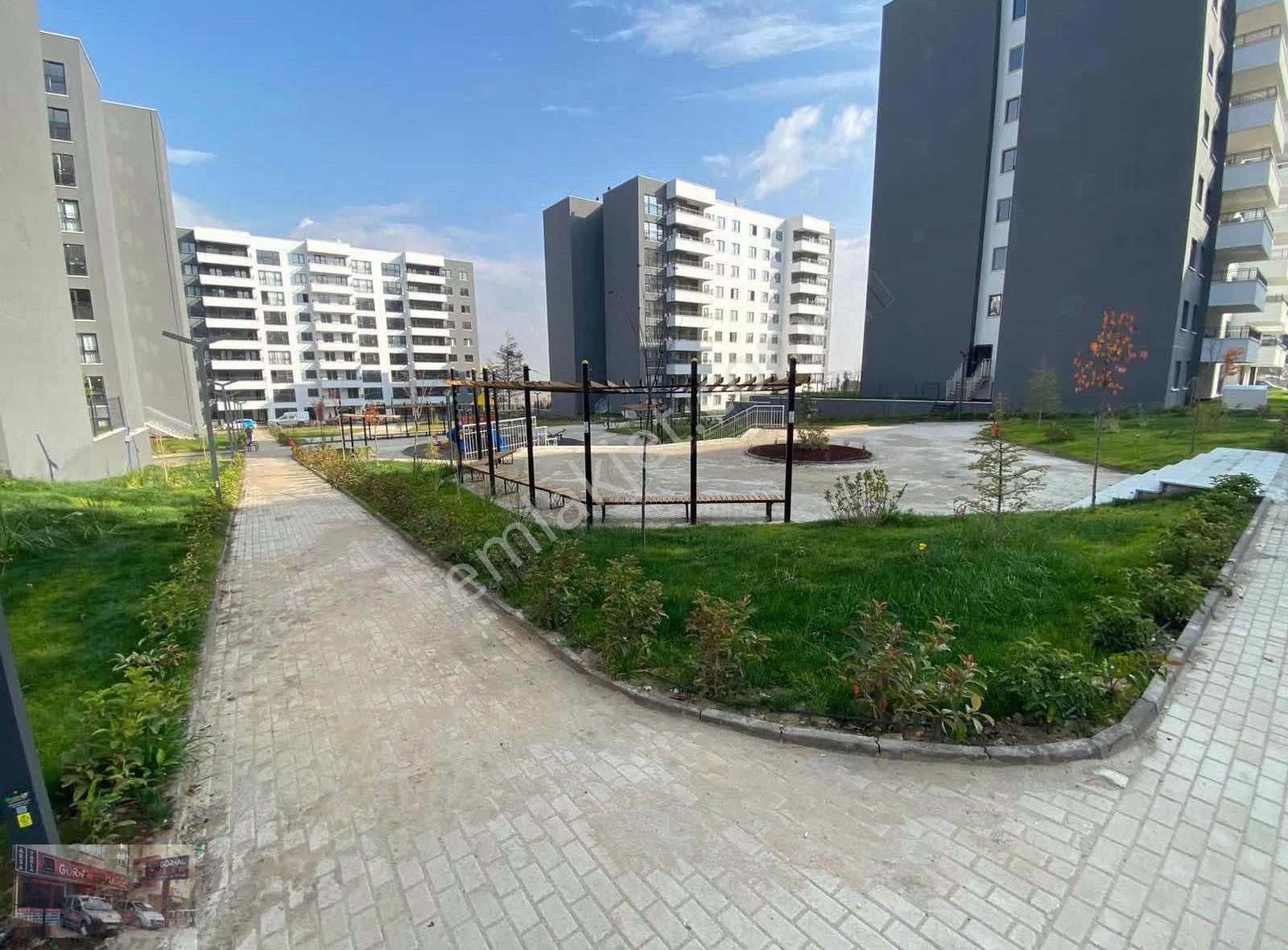 Saraycık Asm 500 Evlerde 4+1 Köşe Daire - Görsel 26