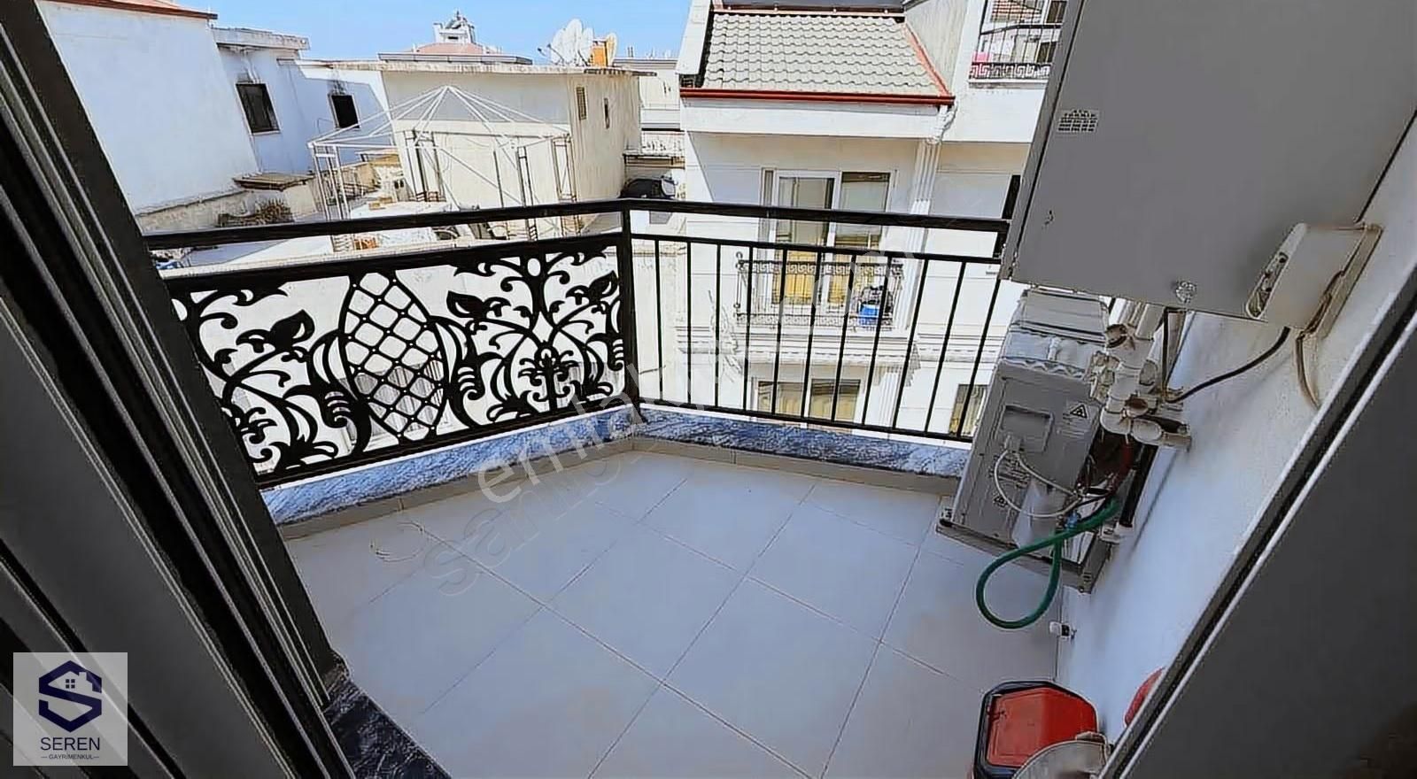 Seferihisar Hıdırlık Mahallesinde 2+1 Satılık Aydınlık Daire