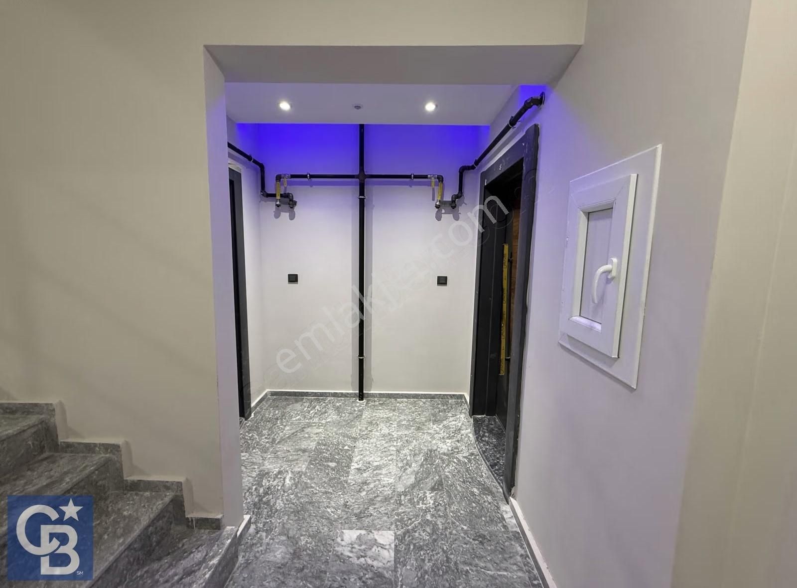 İstiklal Caddesi'nde Kiralık 2+1 Deniz Manzaralı Geniş Daire - Görsel 35