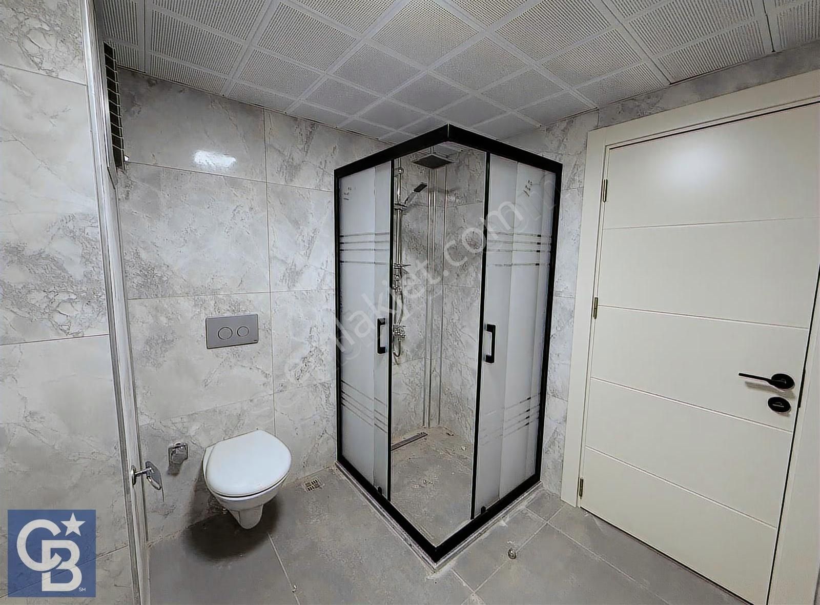 İstiklal Caddesi'nde Kiralık 2+1 Deniz Manzaralı Geniş Daire - Görsel 10