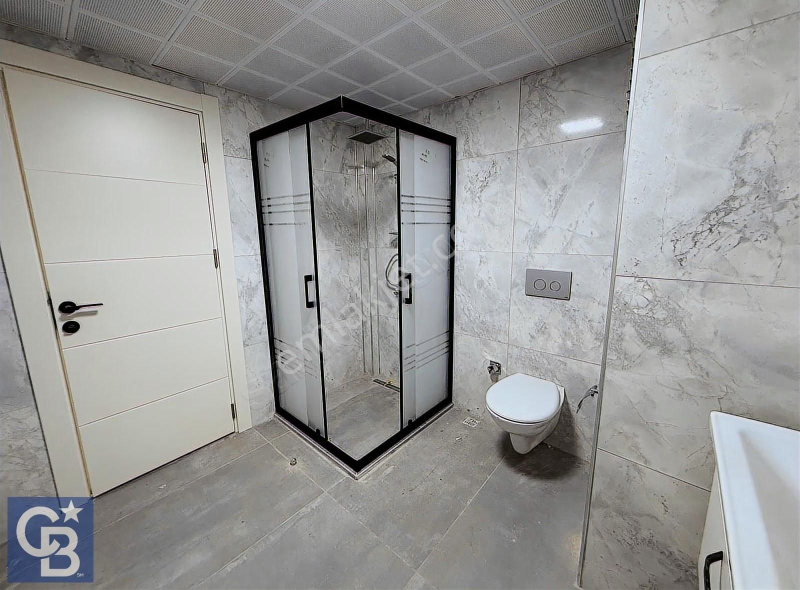 İstiklal Caddesi'nde Kiralık Sıfır 2+1 Geniş Daire - Görsel 18