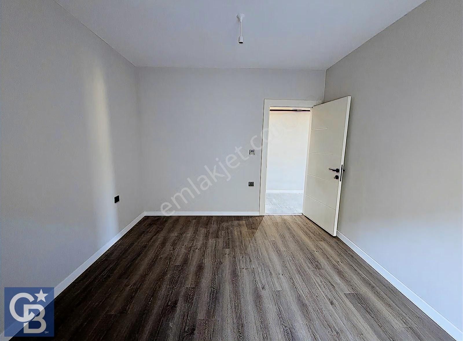 İstiklal Caddesi'nde Kiralık Sıfır 2+1 Geniş Daire - Görsel 33