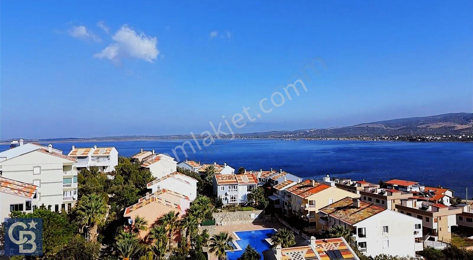 Aliağa Şakranda Site İçerisinde Satılık Havuzlu Villa - Görsel 23