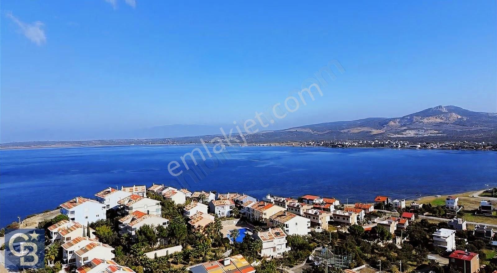 Aliağa Şakranda Site İçerisinde Satılık Havuzlu Villa - Görsel 11
