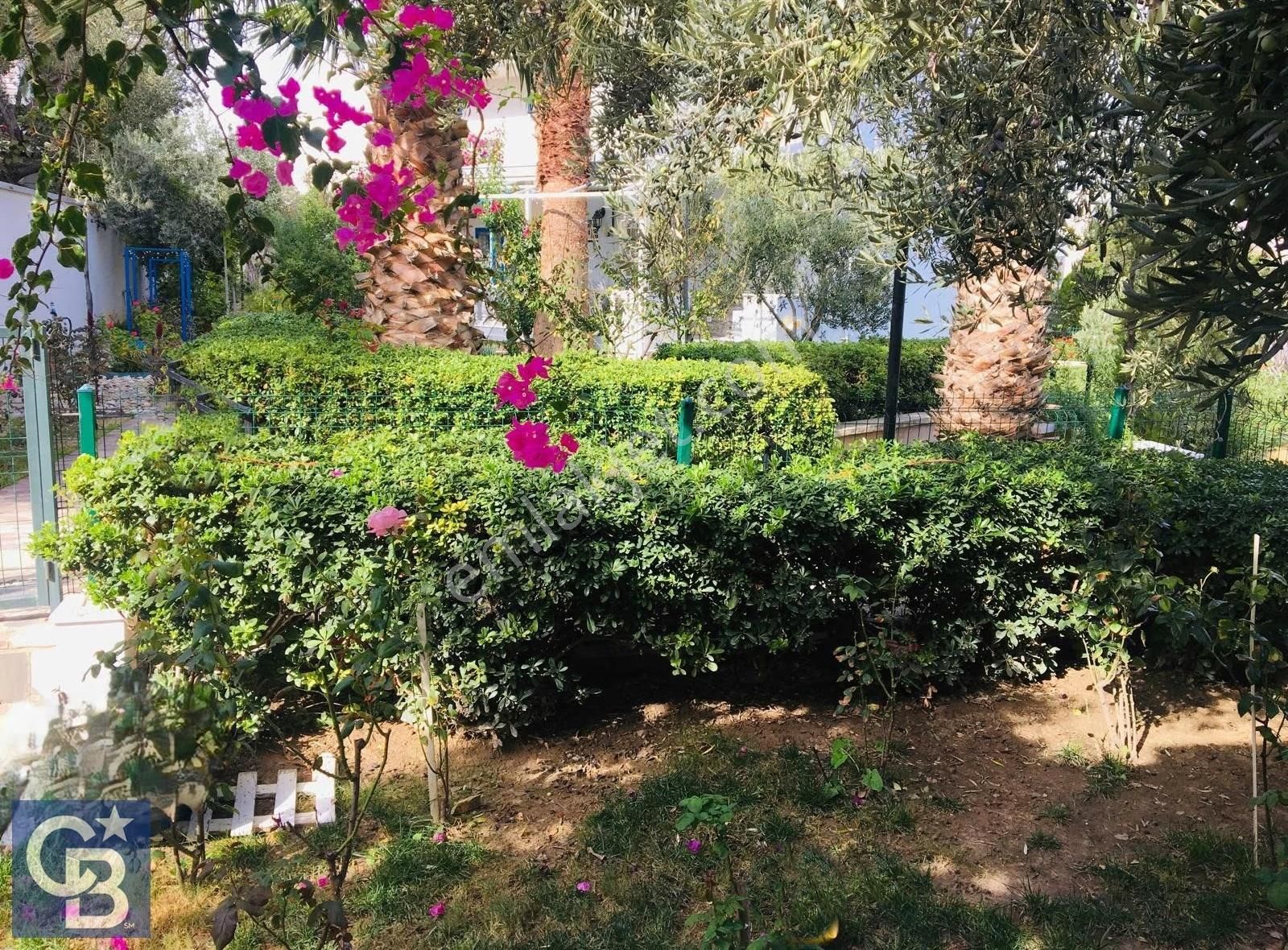 Aliağa Şakranda Site İçerisinde Satılık Havuzlu Villa - Görsel 35