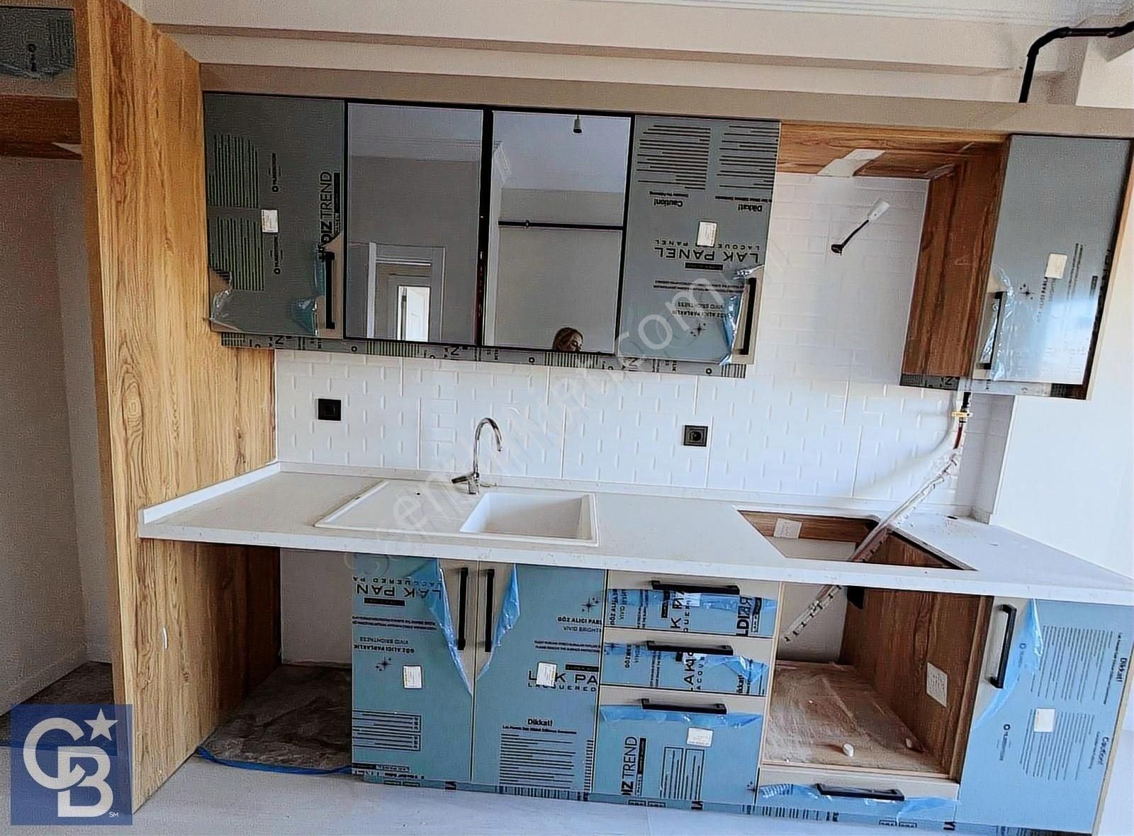 Havuzlu Sitede Çift Cephe Kapalı Mutfaklı 2+1 - Görsel 17